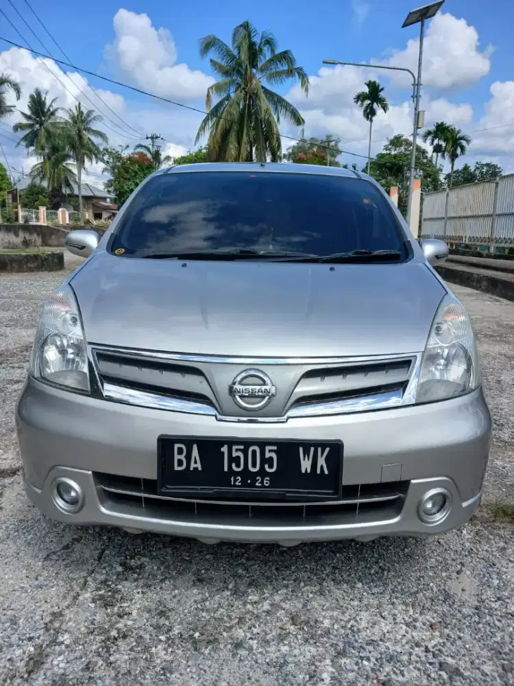 Nissan Grand Livina XV 2011 Manual Transmisi