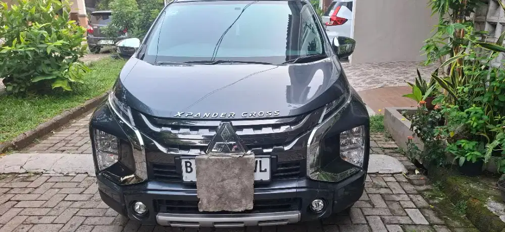 Jual Mobil Xpander Cross pemakaian 2021