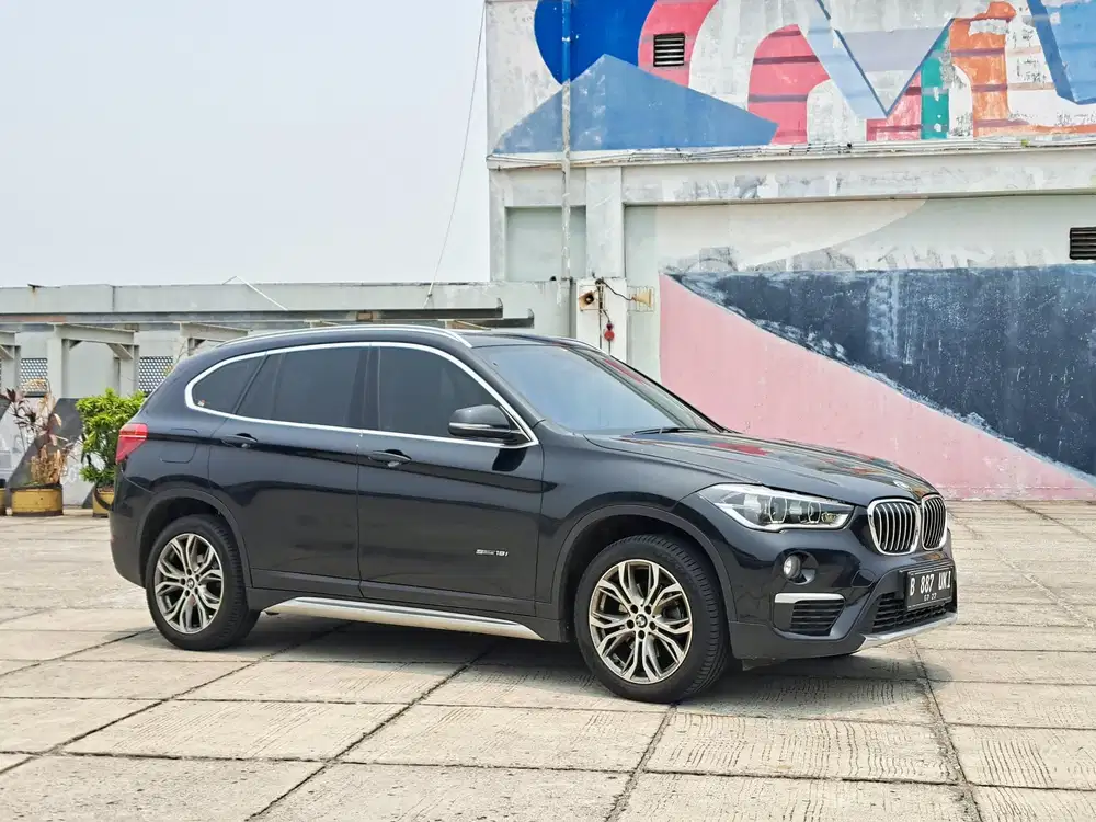Super Low KM BMW X1 Sdrive AT Matic 2017 / 2018 Plat Ganjil Istimewa