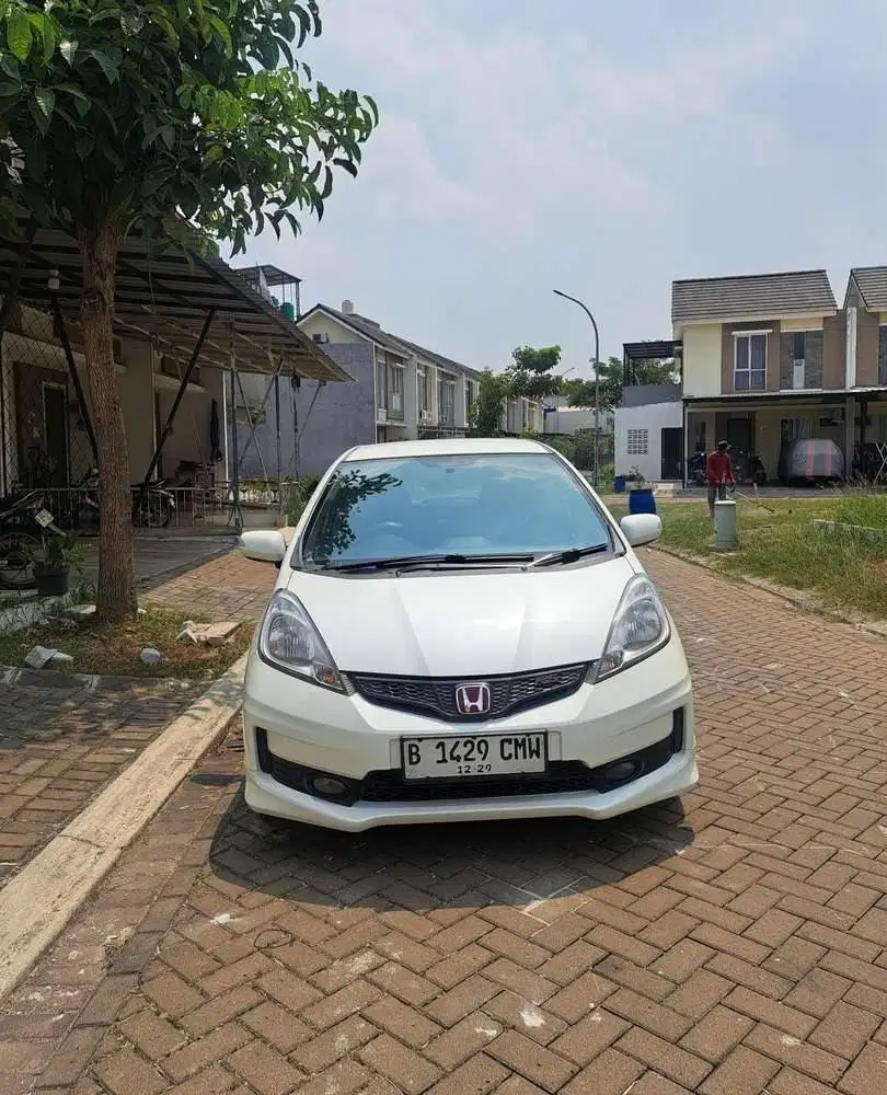 honda jazz (2011)