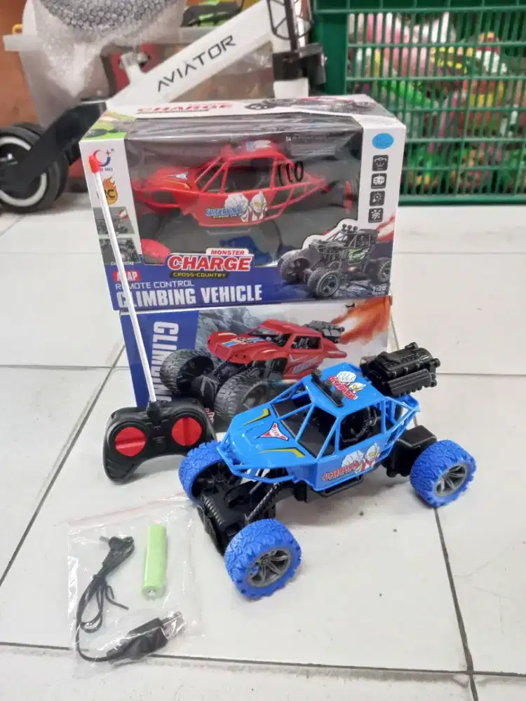Mainan Anak Rc Climbing Asap Cas