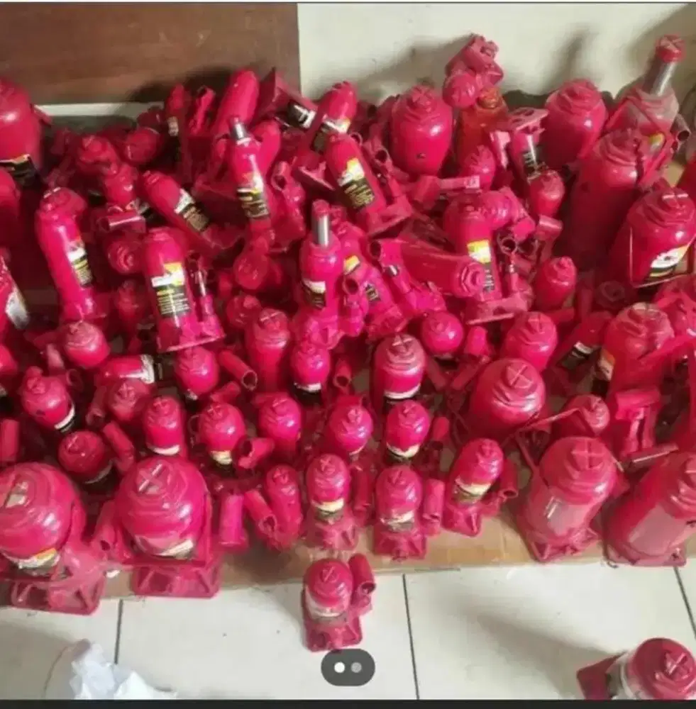 Cuci gudang dongkrak
