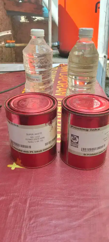 Cat sablon RG PUTIH dan minyak M3