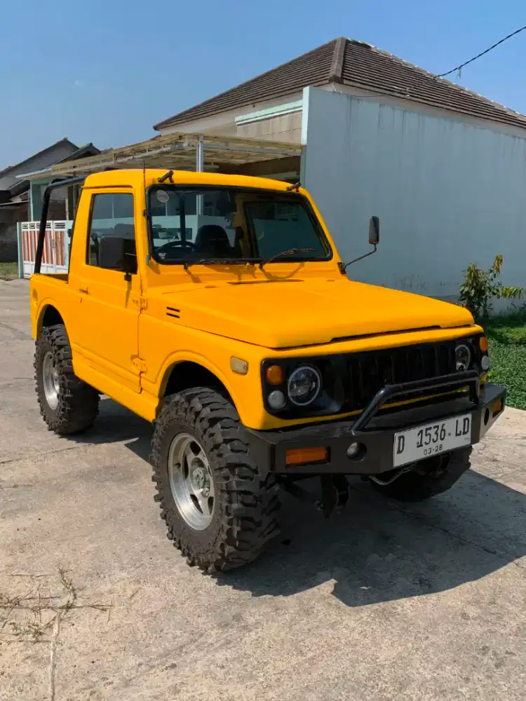 Jimny 1988 buat yang hobi jeep/ojek jeep wisata