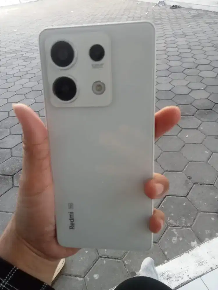 DIJUAL HP redmi note 13 5 G / 8 / 256