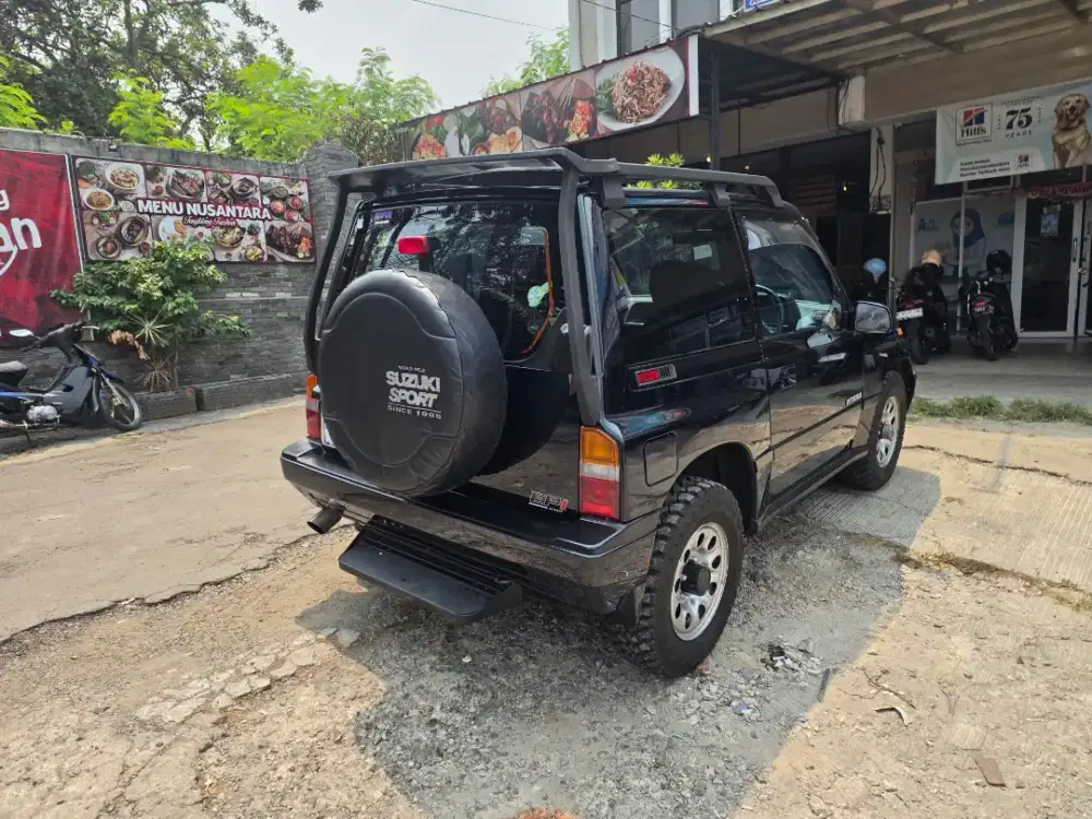 Vitara SWB coupe 2 pintu, SURAT RESMI, Matic, full option, Simpanan