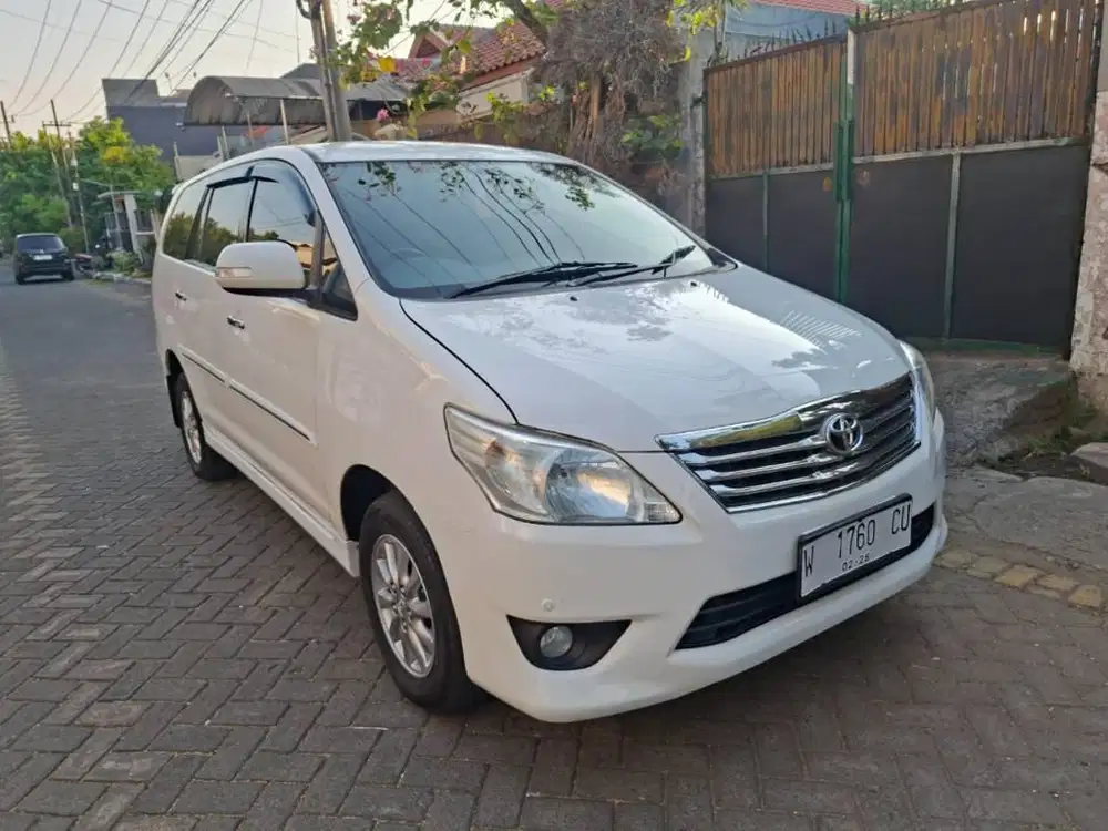 Toyota Innova 2.0V Bsn Matic/At 2012 Kondisi Sangat Terawat Luar Dalam