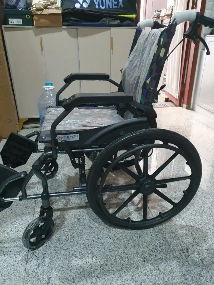 Kursi roda onehealth steel wheelchair