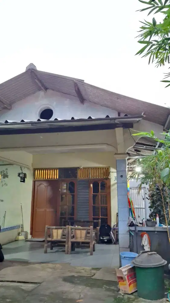 Rumah Luas Tanah Jumbo 264m Asri & Tenang