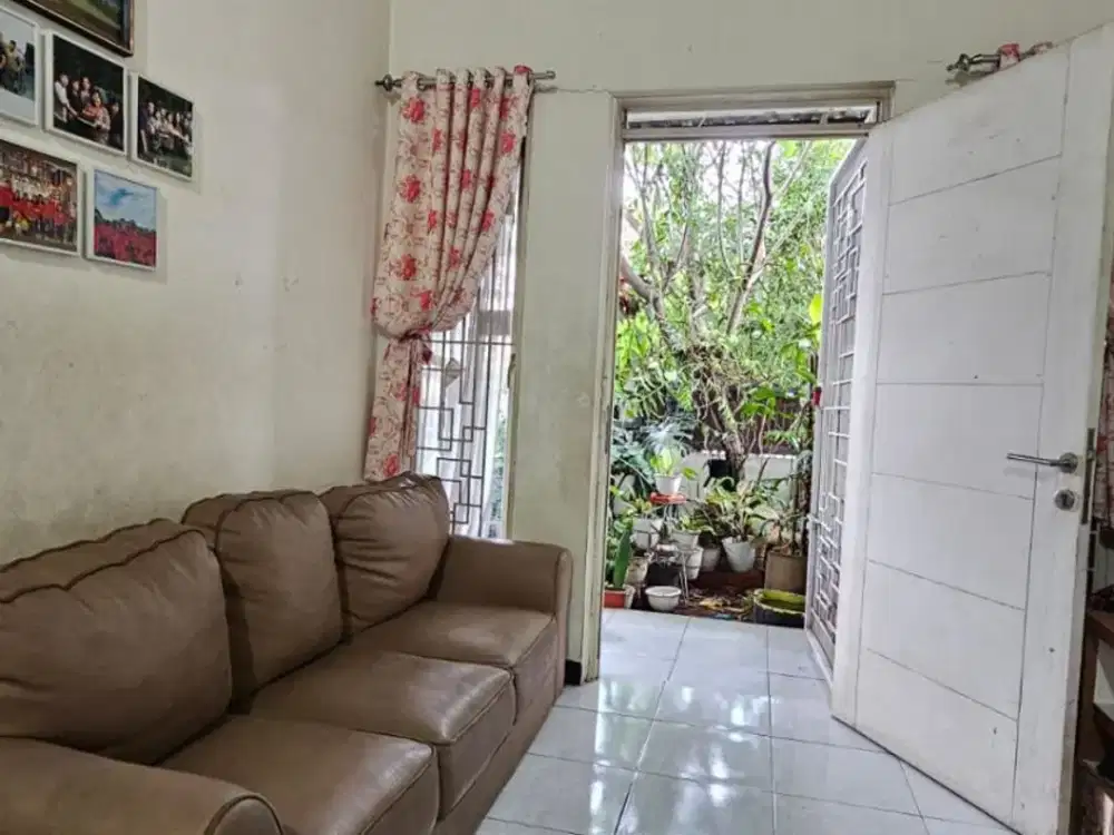 RUMAH BAGUS MINIMALIS LINGKUNGAN ASRI NYAMAN SIAP HUNI DI TAMAN KOPO INDAH 3 TKI3 BANDUNG