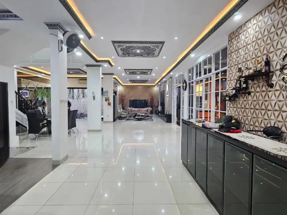 Dijual Termurah Rumah Besar Siap Huni Semi Furnished Di Cluster Asia Tropis Harapan Indah Bekasi