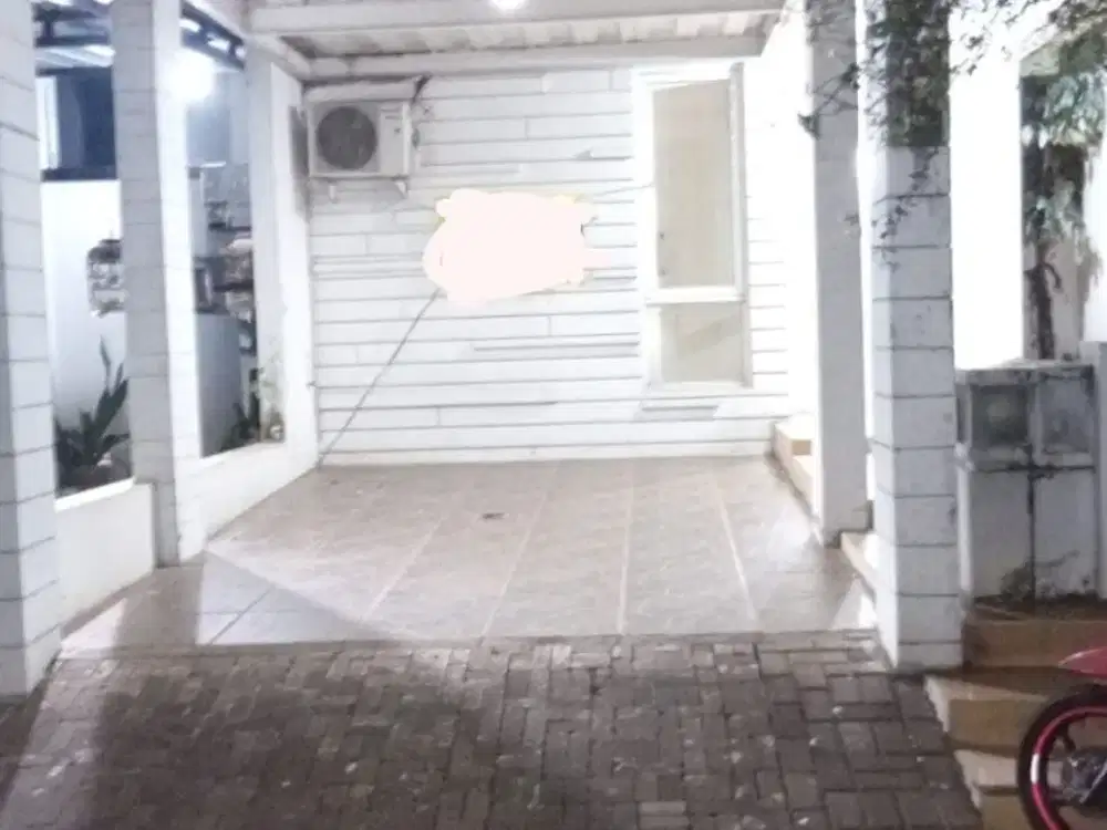 Dp. Dijual Rumah 2 Lantai Kota Wisata Bellevue Siap Huni