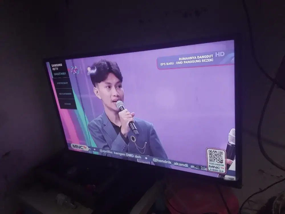 SAMSUNG T4001 32 INCH, DIGITAL LED
