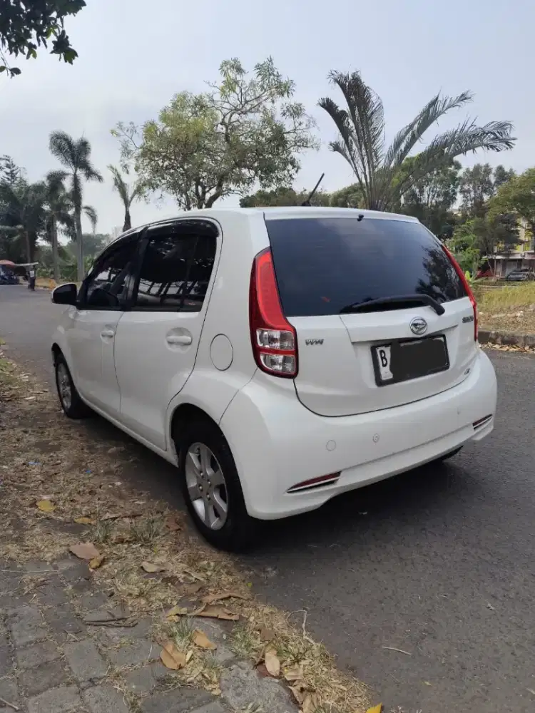 Daihatsu Sirion M RS at matic 2013