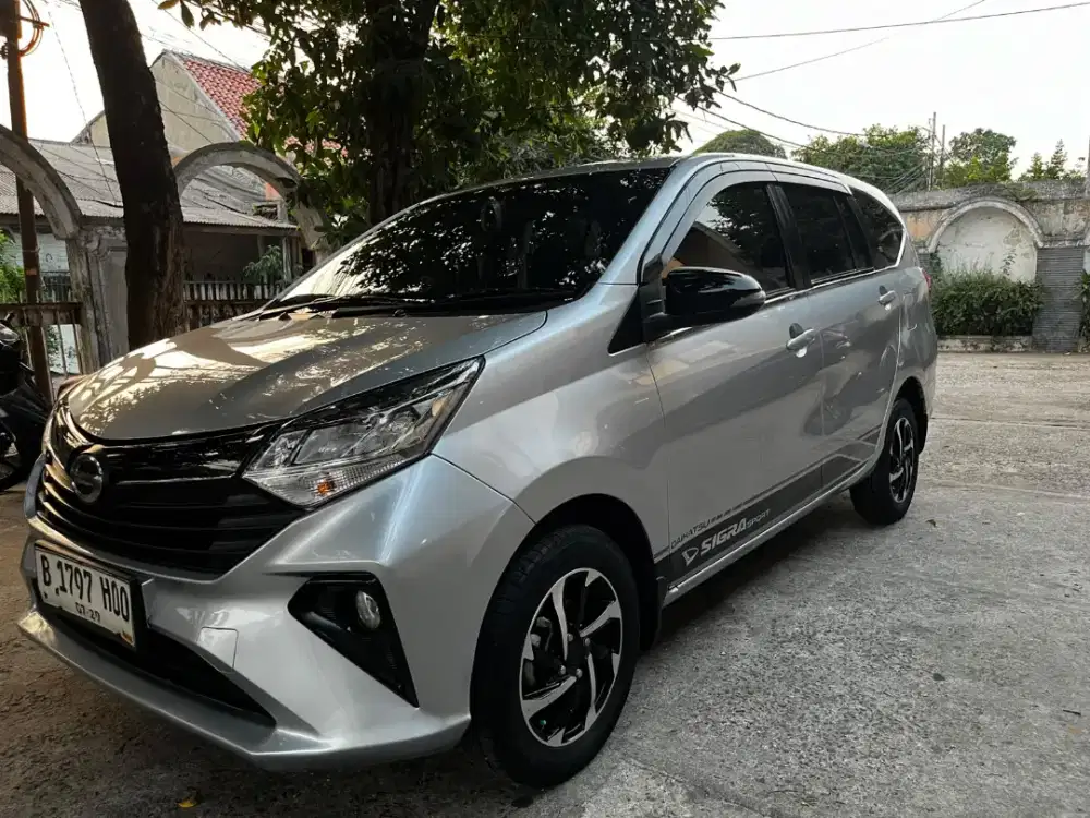 Sigra R 2024 AT