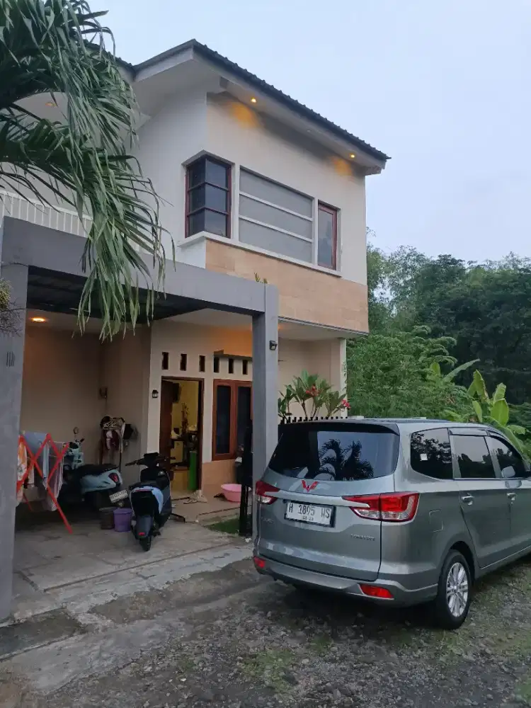 Rumah 2 Lantai Full Bangunan