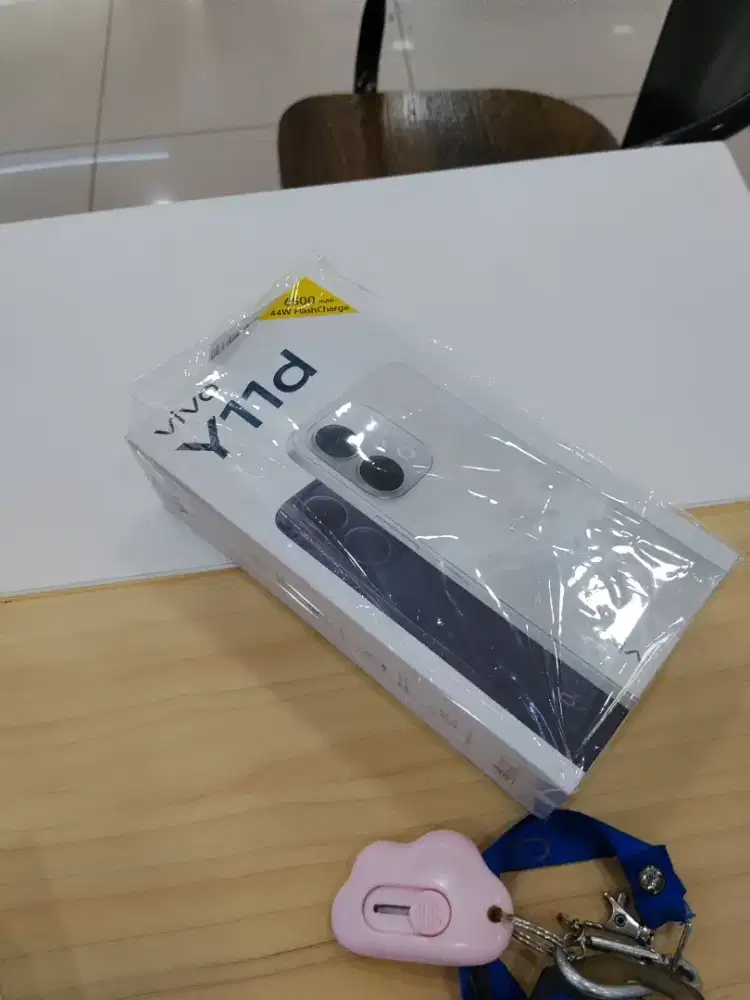 CASH & CICILAN HP VIVO Y11D