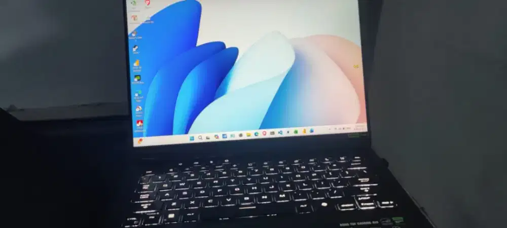 Laptop Gaming Asus.Tuf Ryzen Ai 370 HX dan 4060 8gb