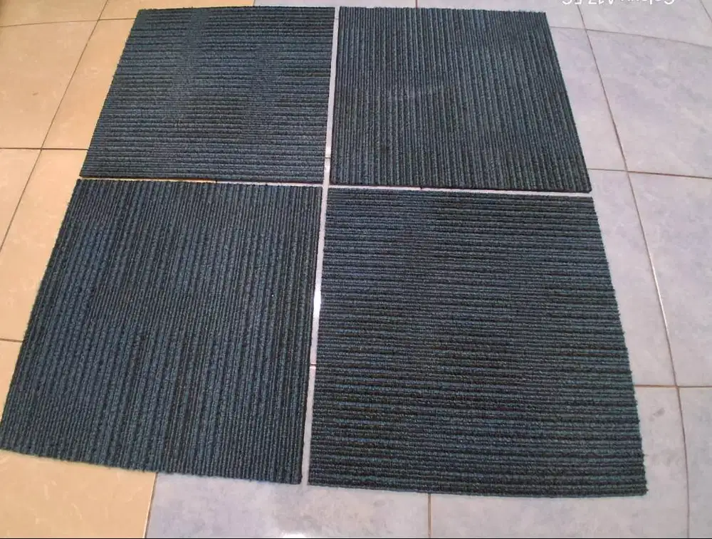 karpet tile second berkualitas siap pasang