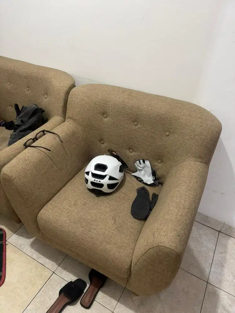JUAL SOFA - KONDISI BAGUS