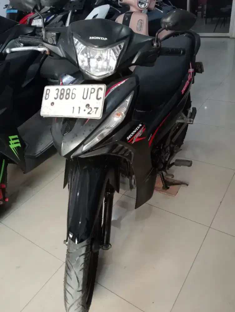 Dijual Cash Honda Revo X Tahun 2017