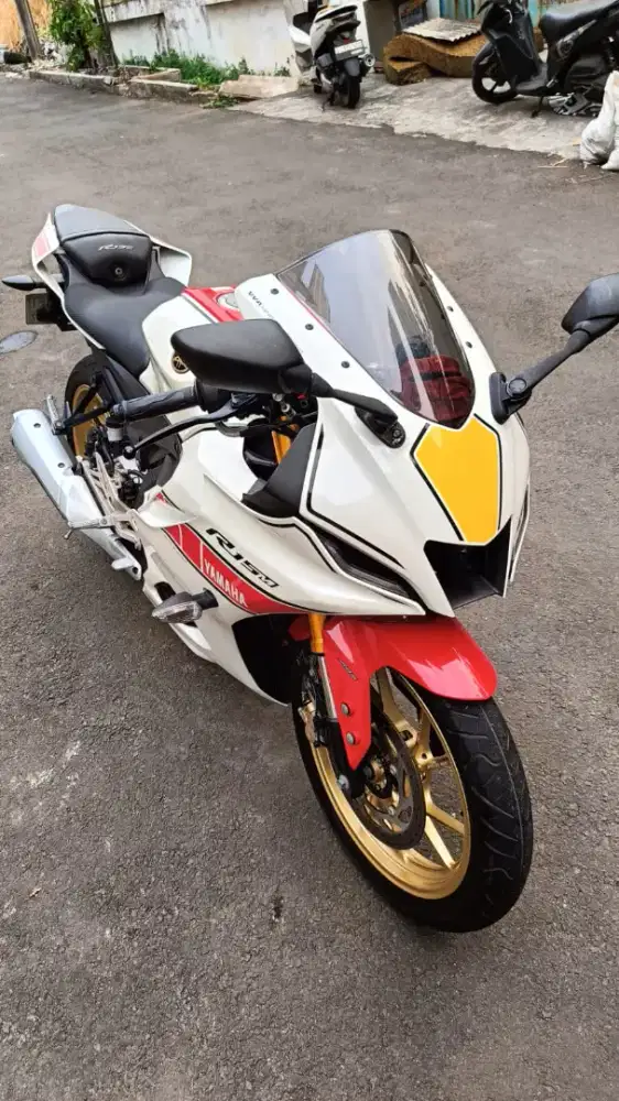 YAMAHA R15M V4 2022