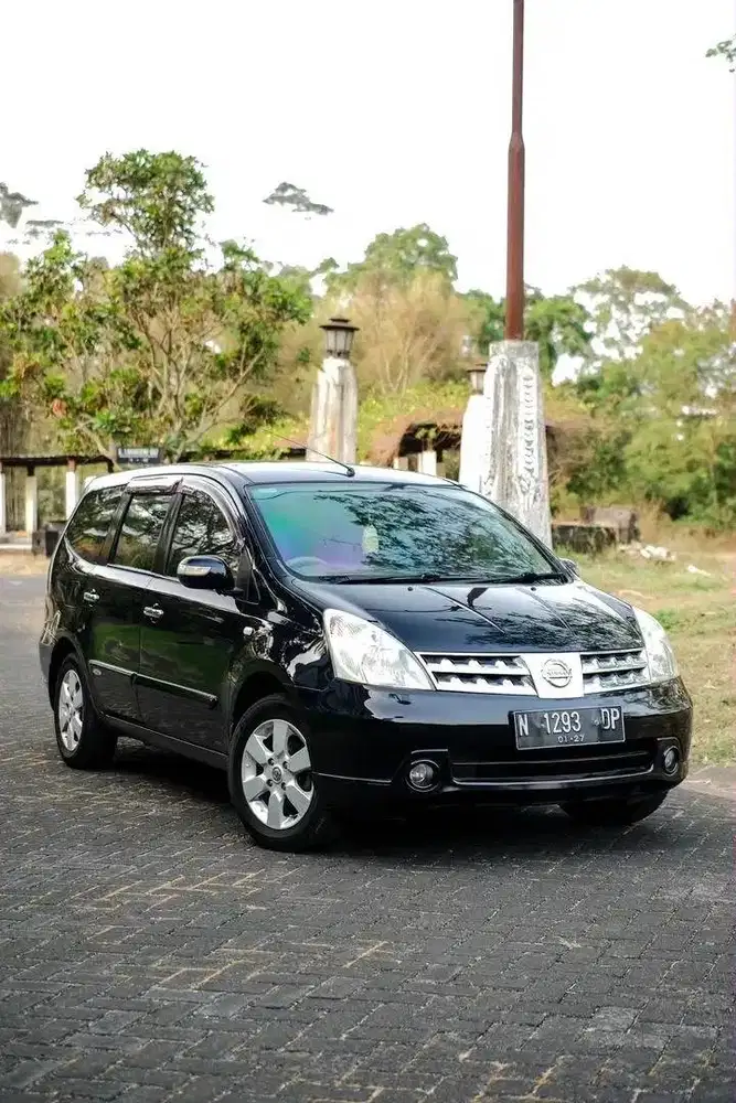 Nissan LIVINA XV 2010 MATIC