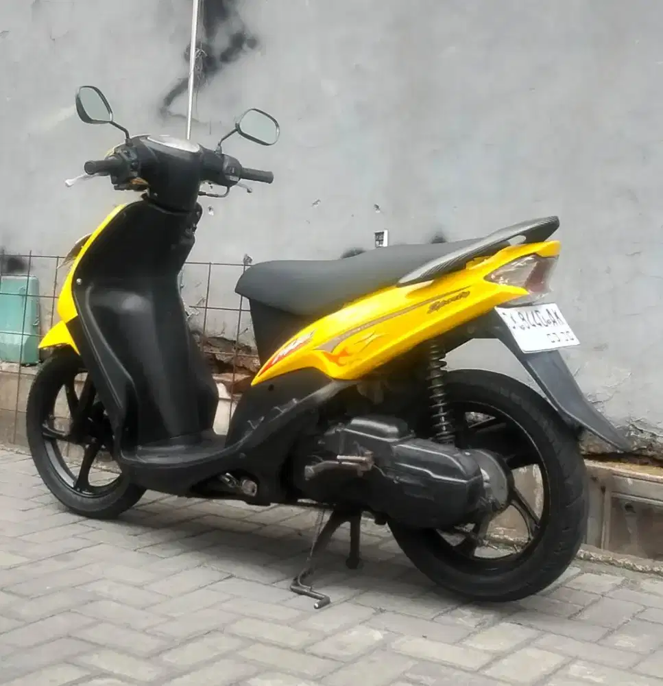 YAMAHA MIO SPORTY TAHUN 2004 CASH ONLY! TERIMA PAJAK OFF 10 TAHUN