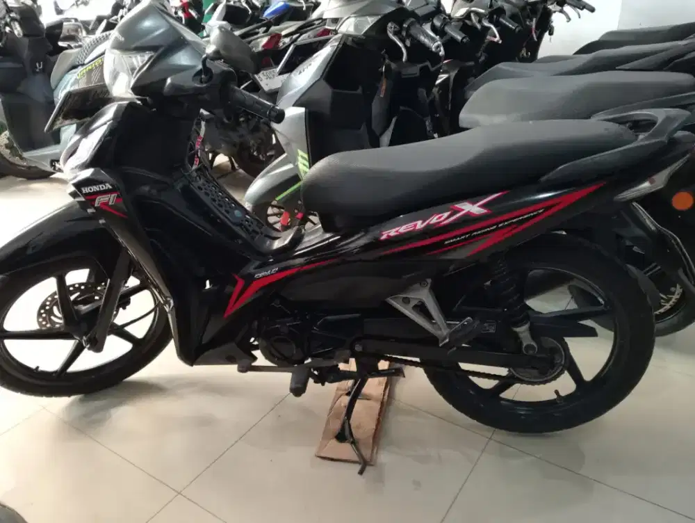 Dijual Cash Honda Revo X Tahun 2017