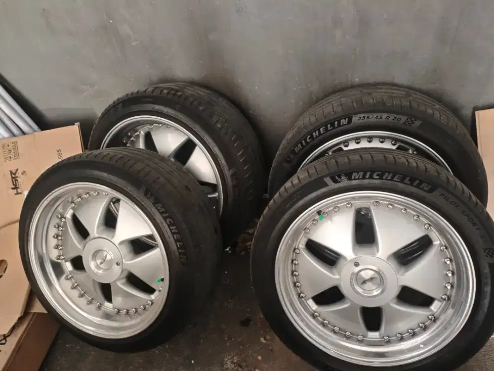 Jual Velg Alphard masih Fresh (BU)