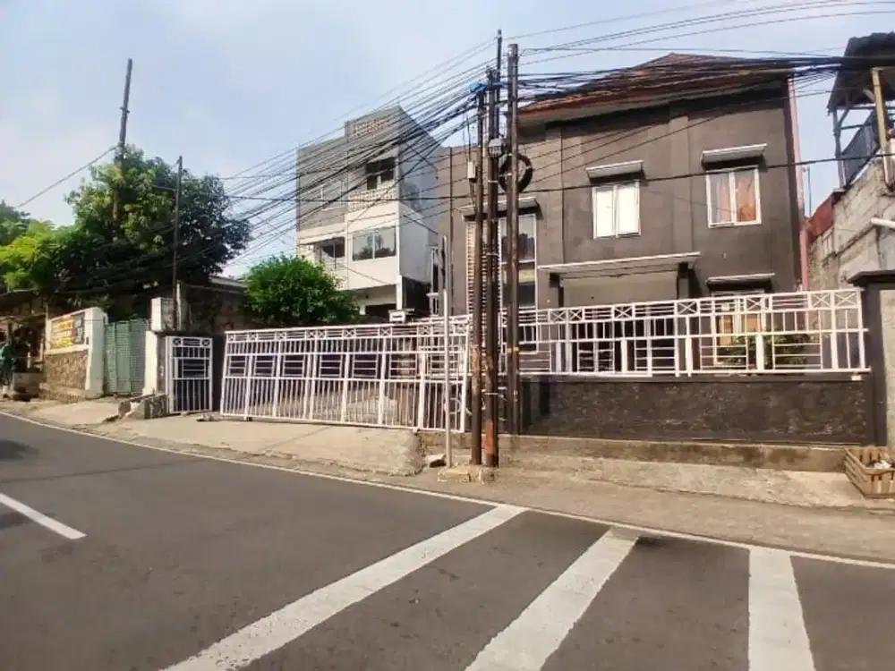 Di Jual Lelang Rumah 2 Lantai di Jl. Mohammad Kahfi, Kel. Srengseng Sawah, Kec. Jagakarsa, Kota Administrasi Jakarta Selatan,