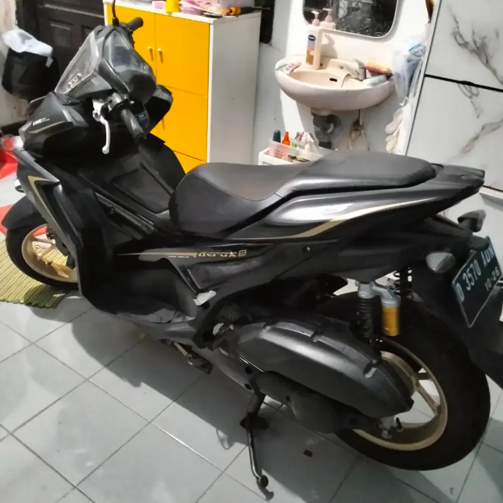Dijual Aerox 2021