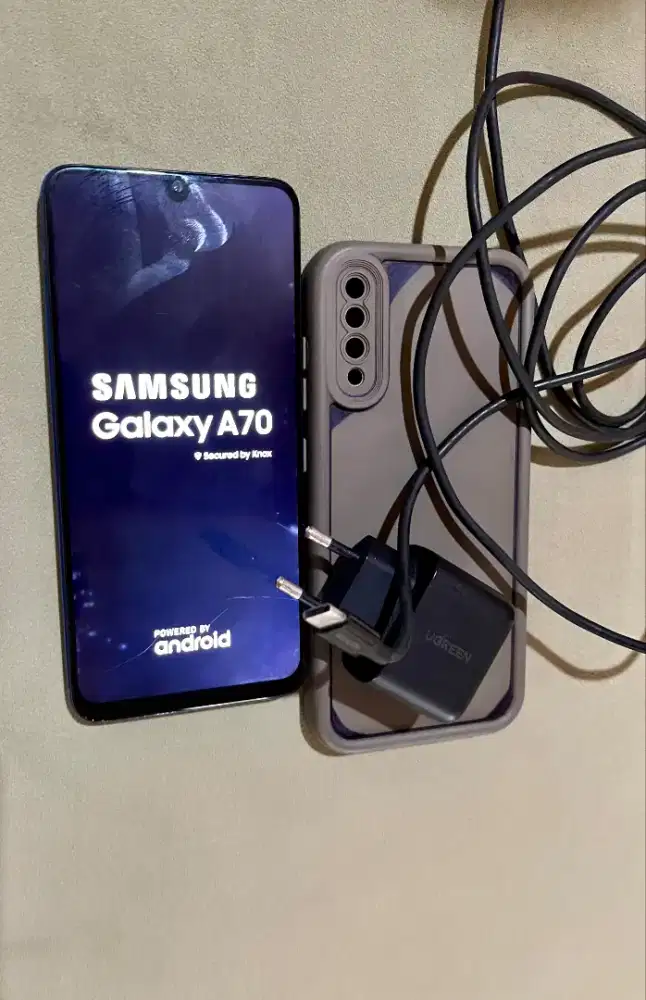 Jual hape samsung A70 warna biru