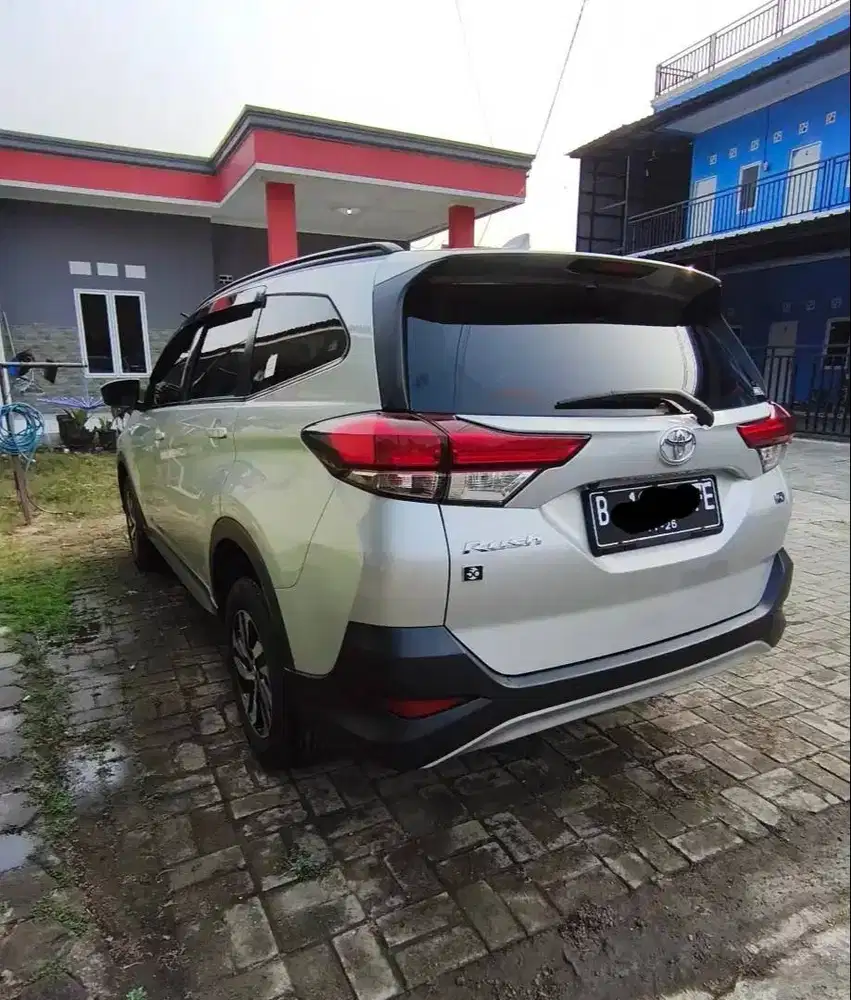 toyota rush (2021)