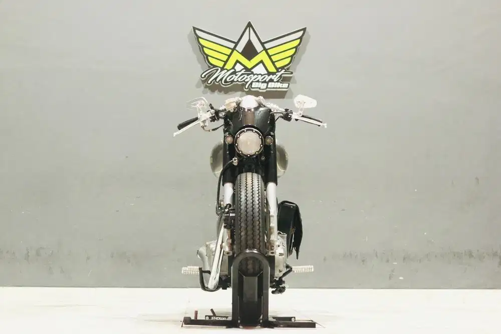Royal Enfield Bullet Classic 500 Custom mulus meteor 350 Hunter 350