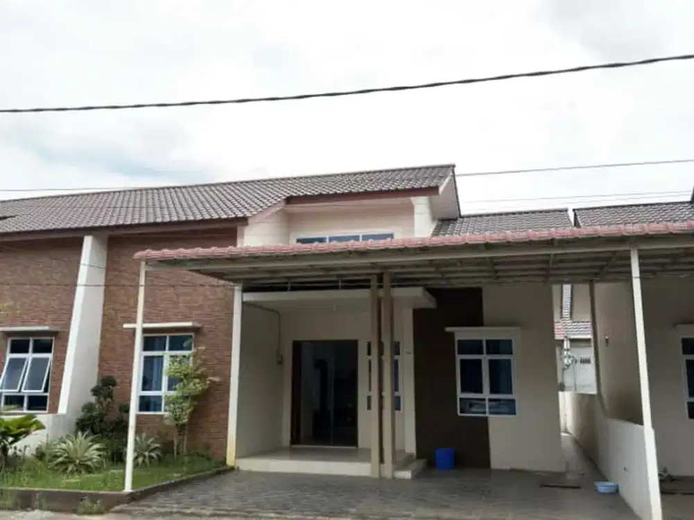 Dijual Rumah Siap Huni Type 125 Komp Gading Garden 2 Raya Desa Kapur Kubu Raya