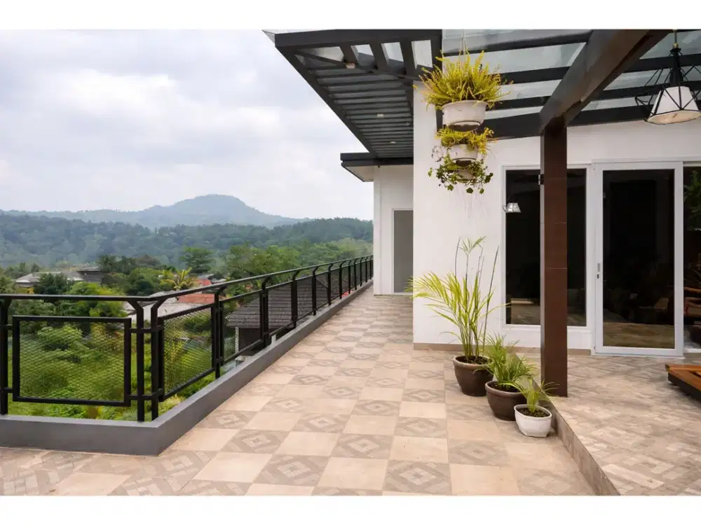 Dijual Rumah Mewah View Bagus Siaphuni Nego di Sentul Ssr1070