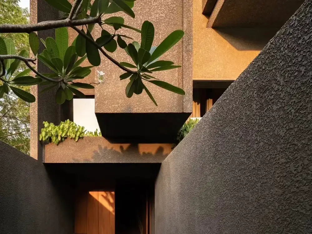 Rumah mewah di area candi  semarang atas siap huni