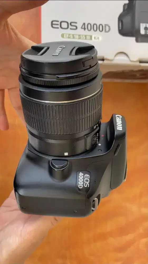 Canon 4000d EFS 18-55mm III