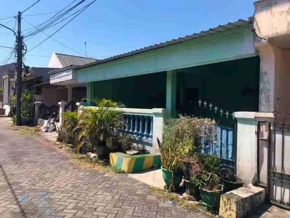 dijual cepat rumah di Gunungsari indah Wiyung Surabaya barat