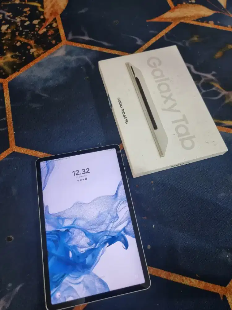 Samsung tab s8 5G 8/128 gb