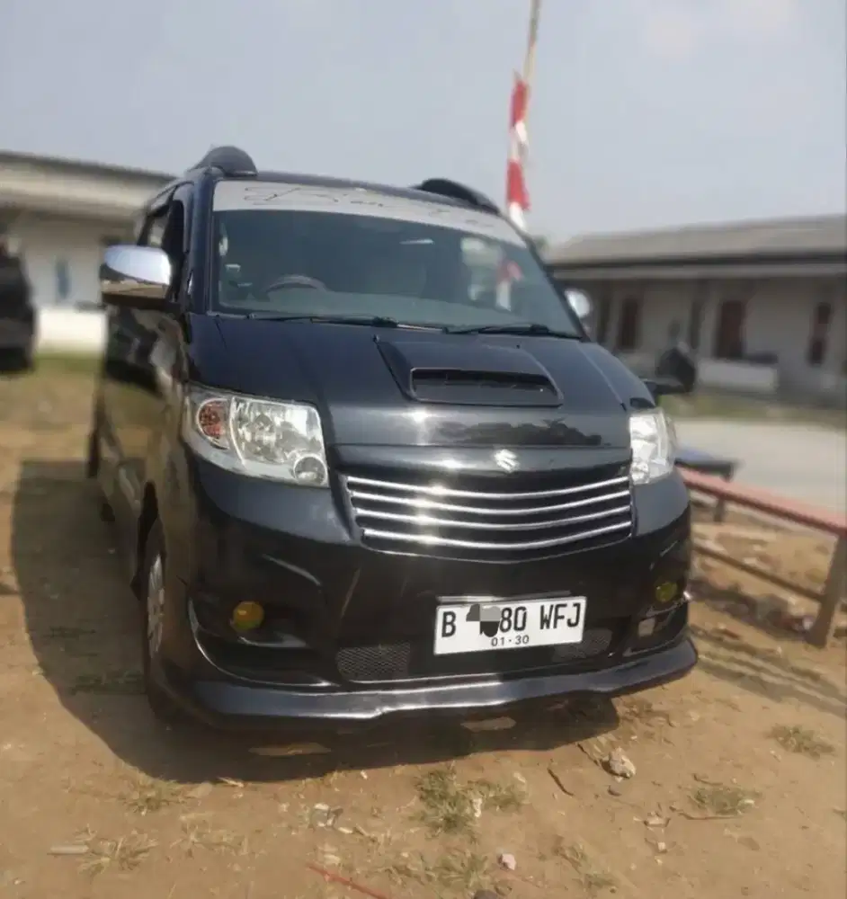 DiJual Suzuki APV SGX LUXURY THN. 2010