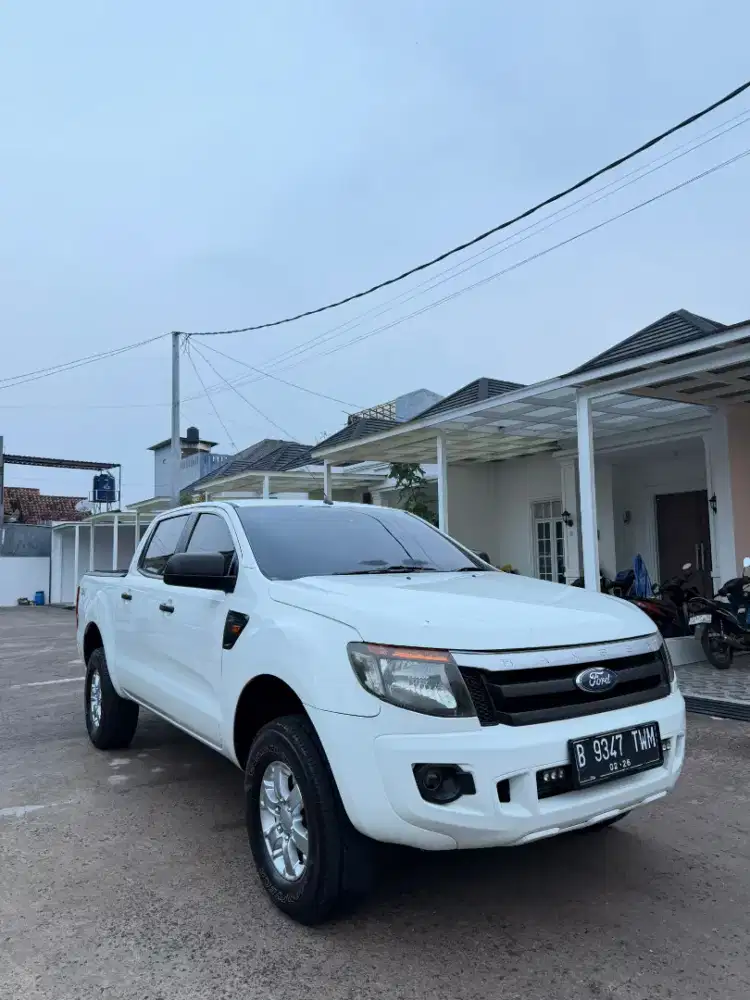 Ford ranger XLS 4X4 2014