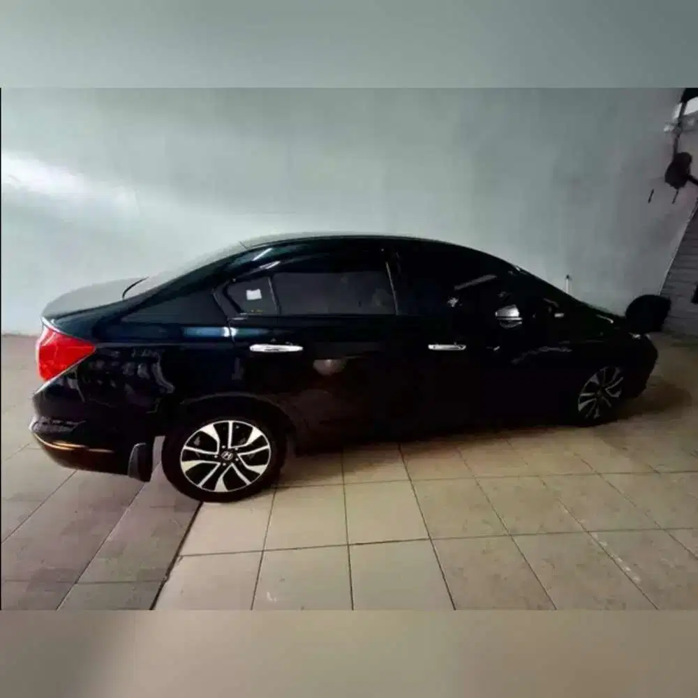 Honda Civic 2015 Bensin