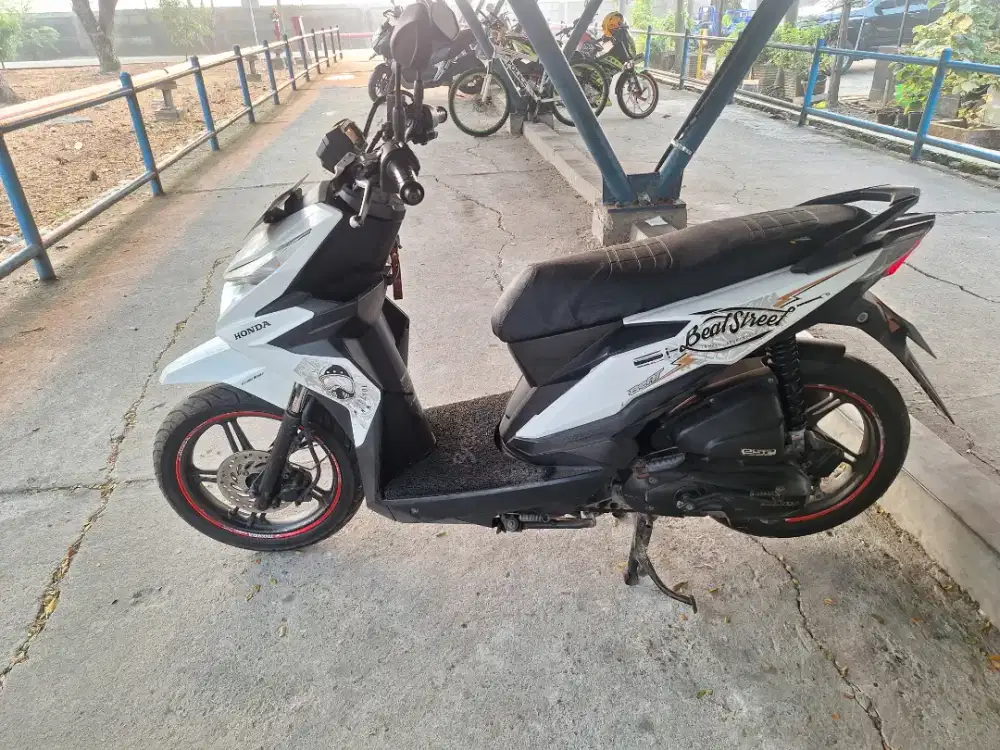 Honda beat street 2018