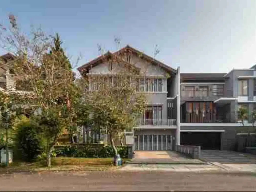 Dijual Rumah Mewah di Dago Resort Bandung – LT 575 m², LB 350 m² | 5 KT | Rp12,5 M Nego