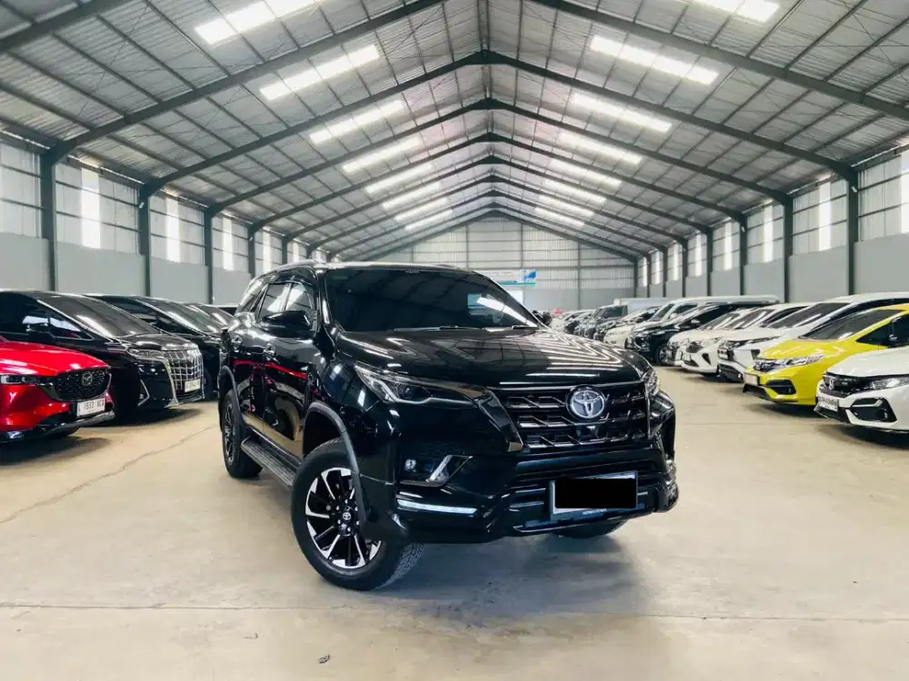 Toyota Fortuner 2.8 GR Sport 2022 / 2023 AT Matic, Super terawat