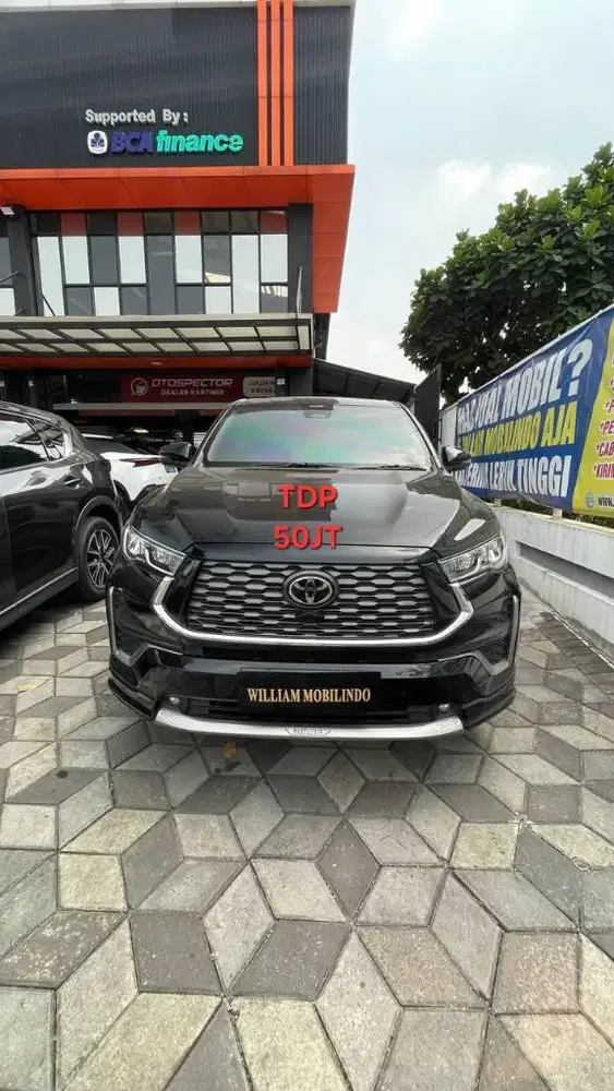 Toyota Zenix Q Hybrid Matic Tahun 2024 Kondisi Mulus Terawat Istimewa