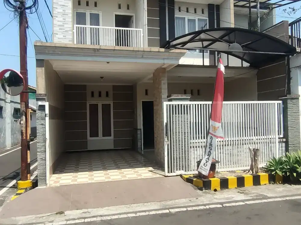Dijual Rumah Area Ciliwung Blimbing Malang Bagus Terawat