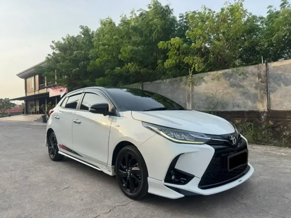 Dijual Toyota Yaris GR Sport 2023 Matic Kondisi Super Mulus Like New
